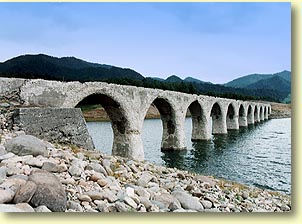 �^�E�V���x�c�싴���ՂQ